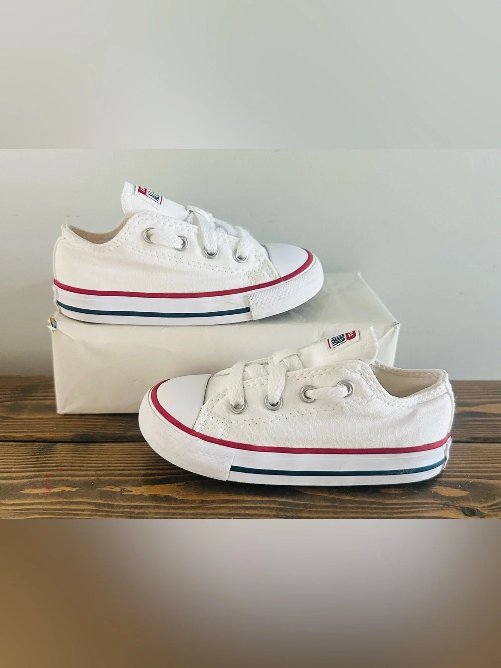 Converse Baby Chuck Taylor All Star Ox Shoes White With Red/Blue Stripe Size 7